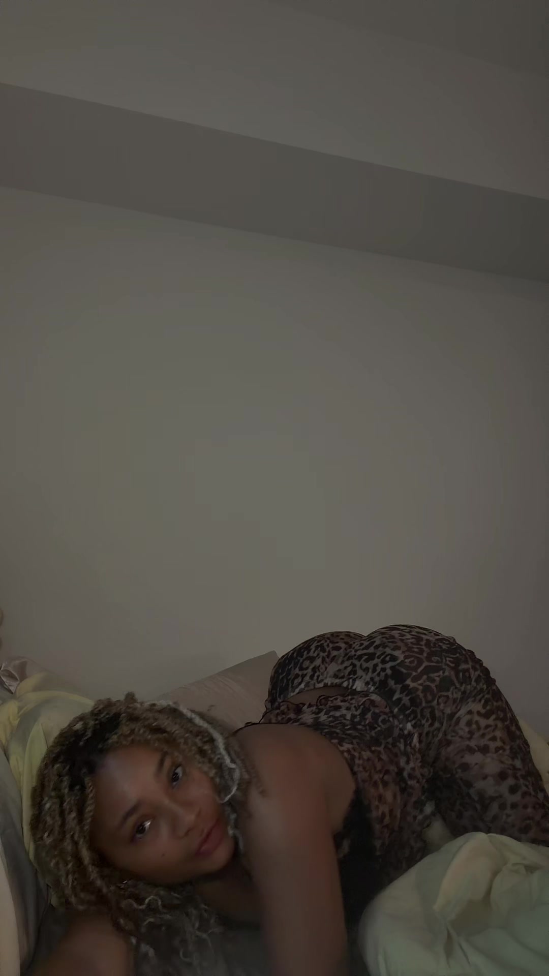 @Sekquiree