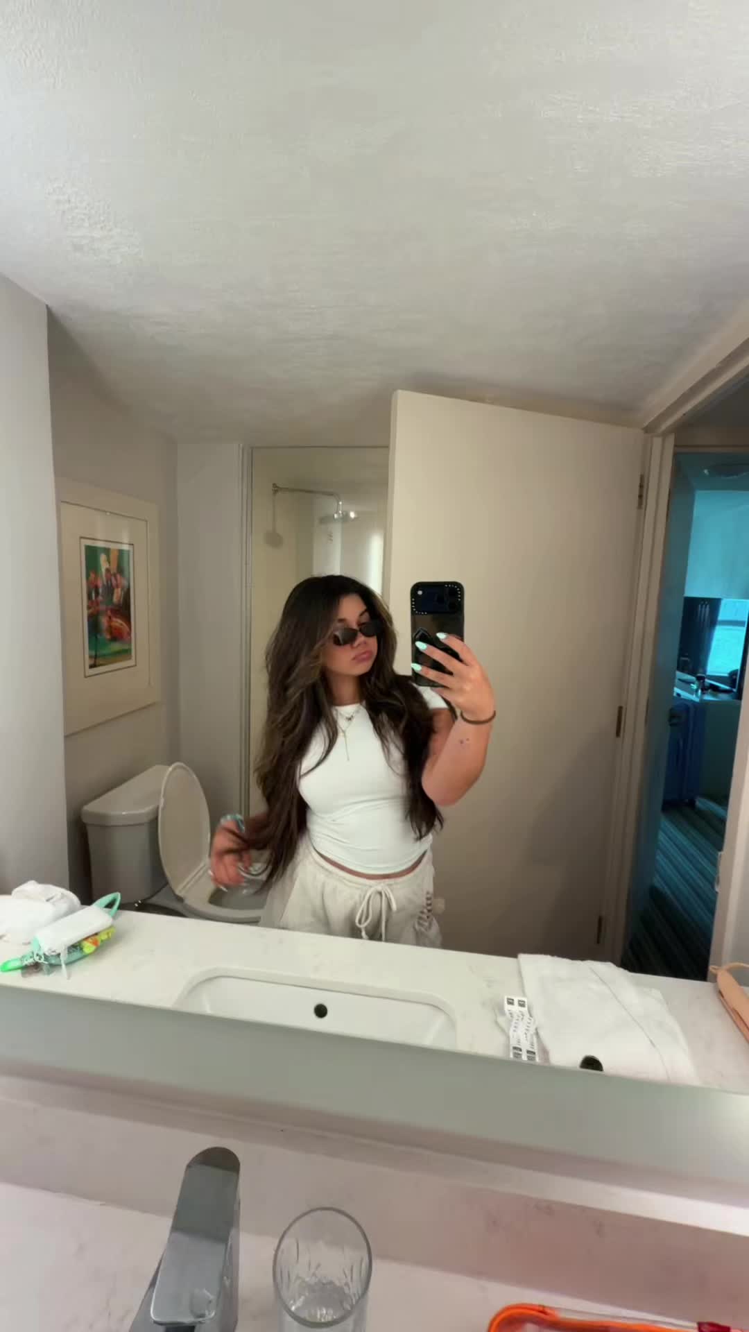 @Amira🩵