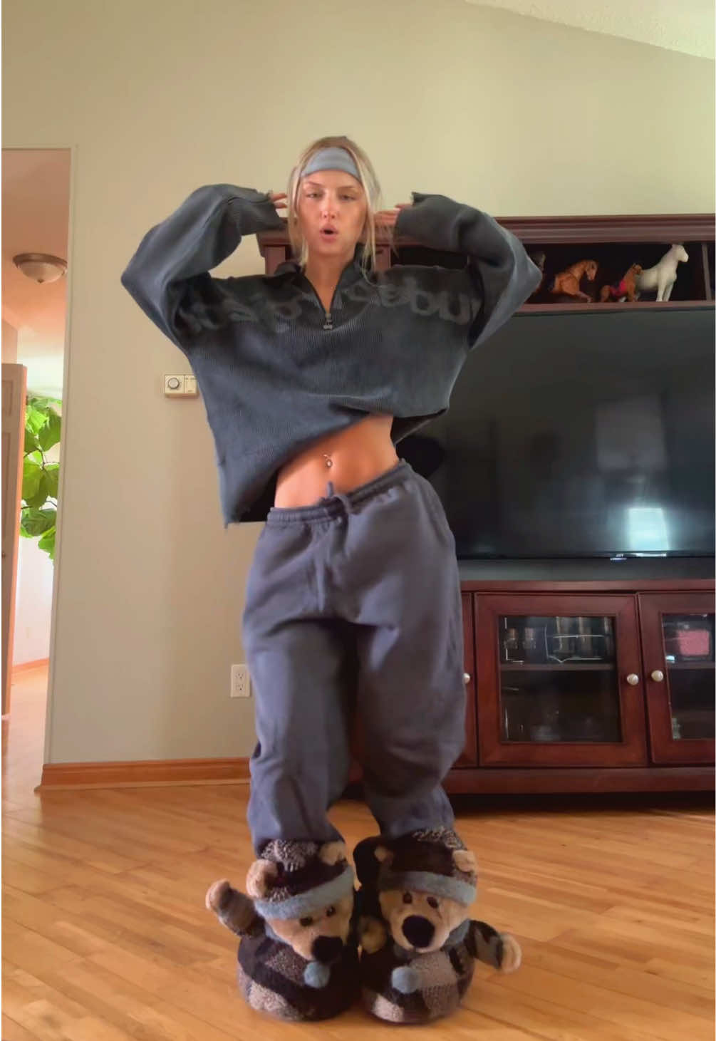 @niki