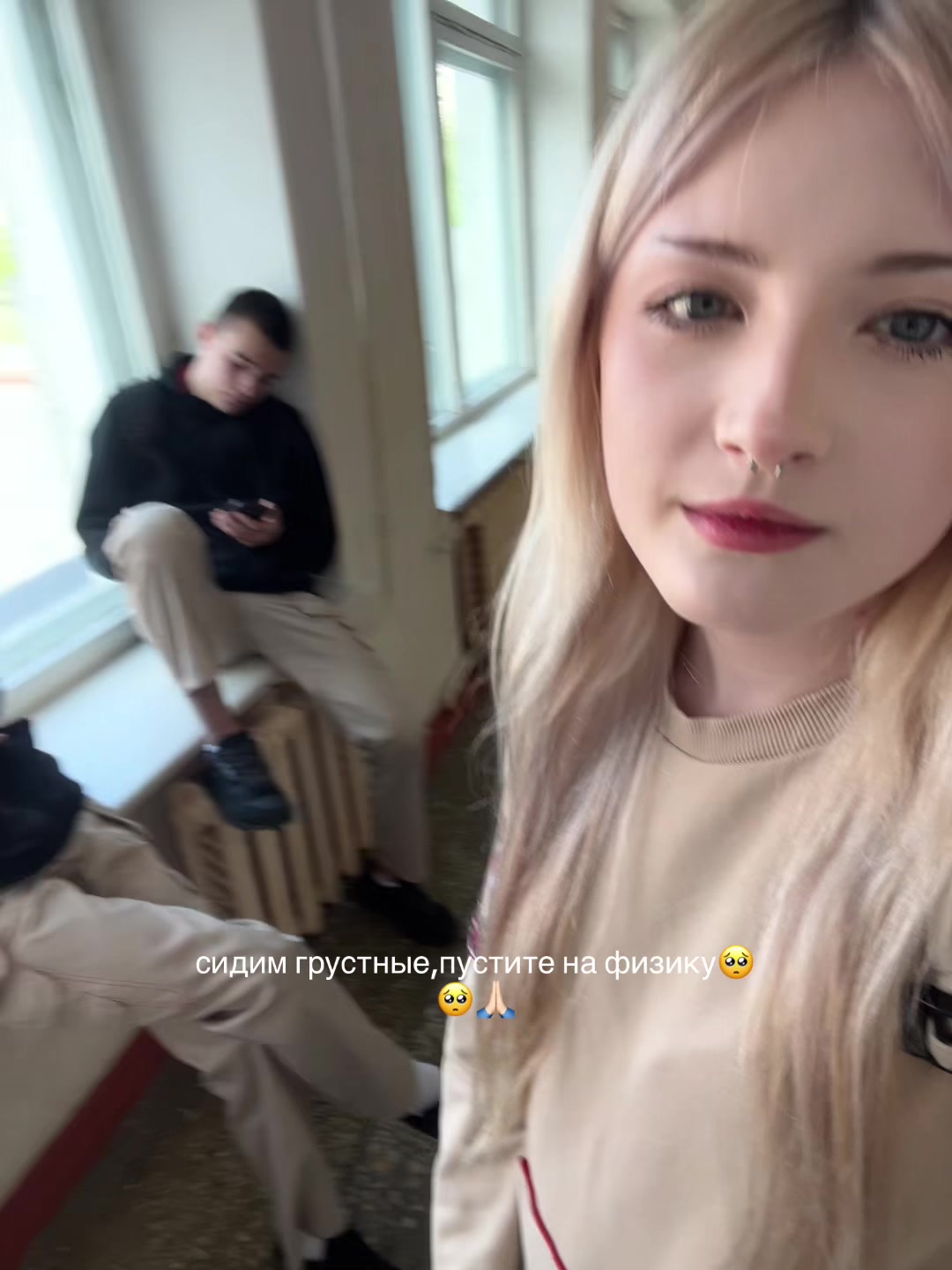 @★