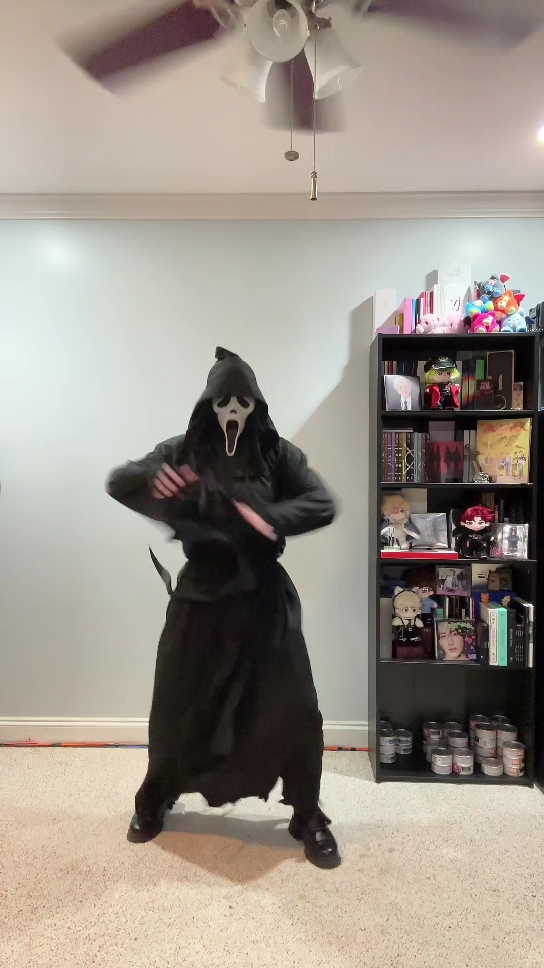 @Ghost_Dances