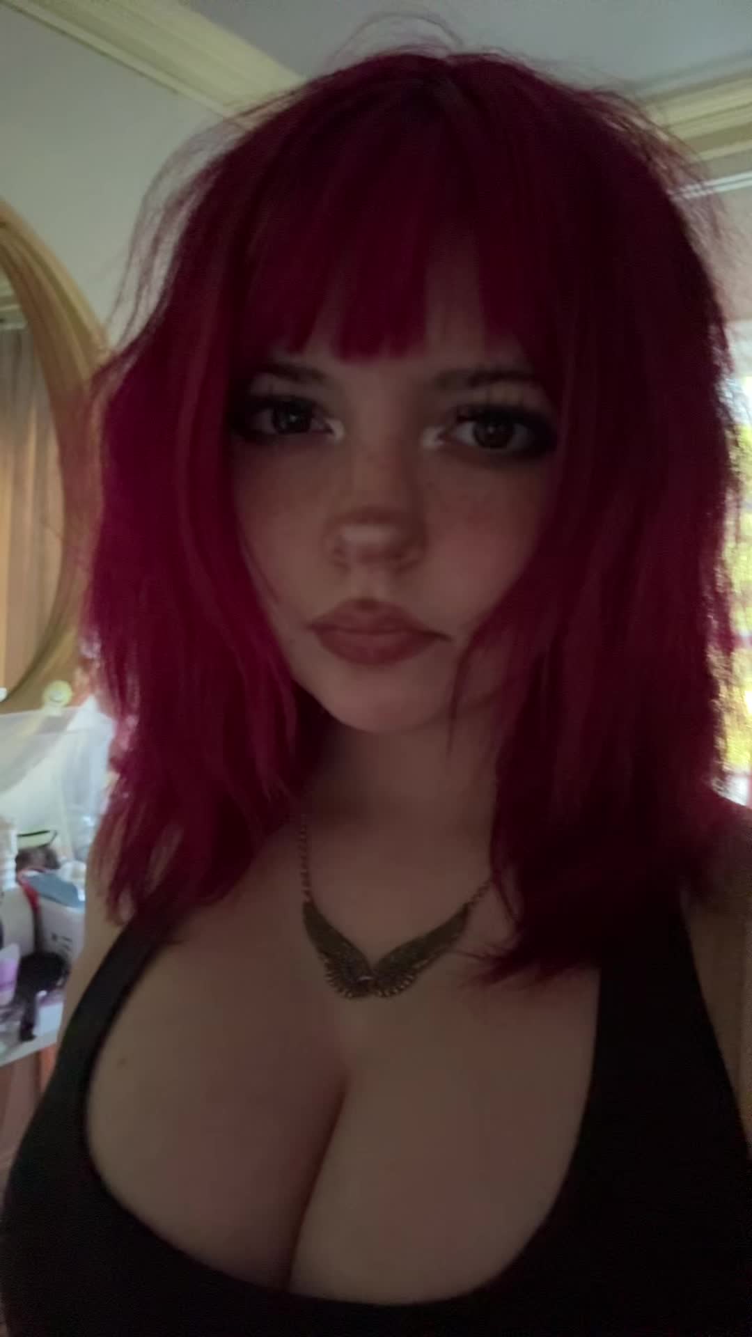 @🦴