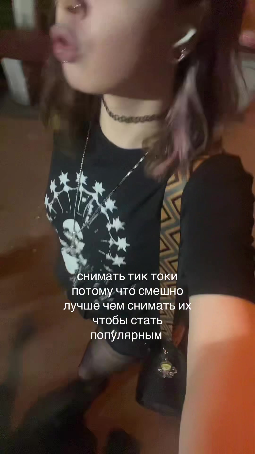 @xeuqシ