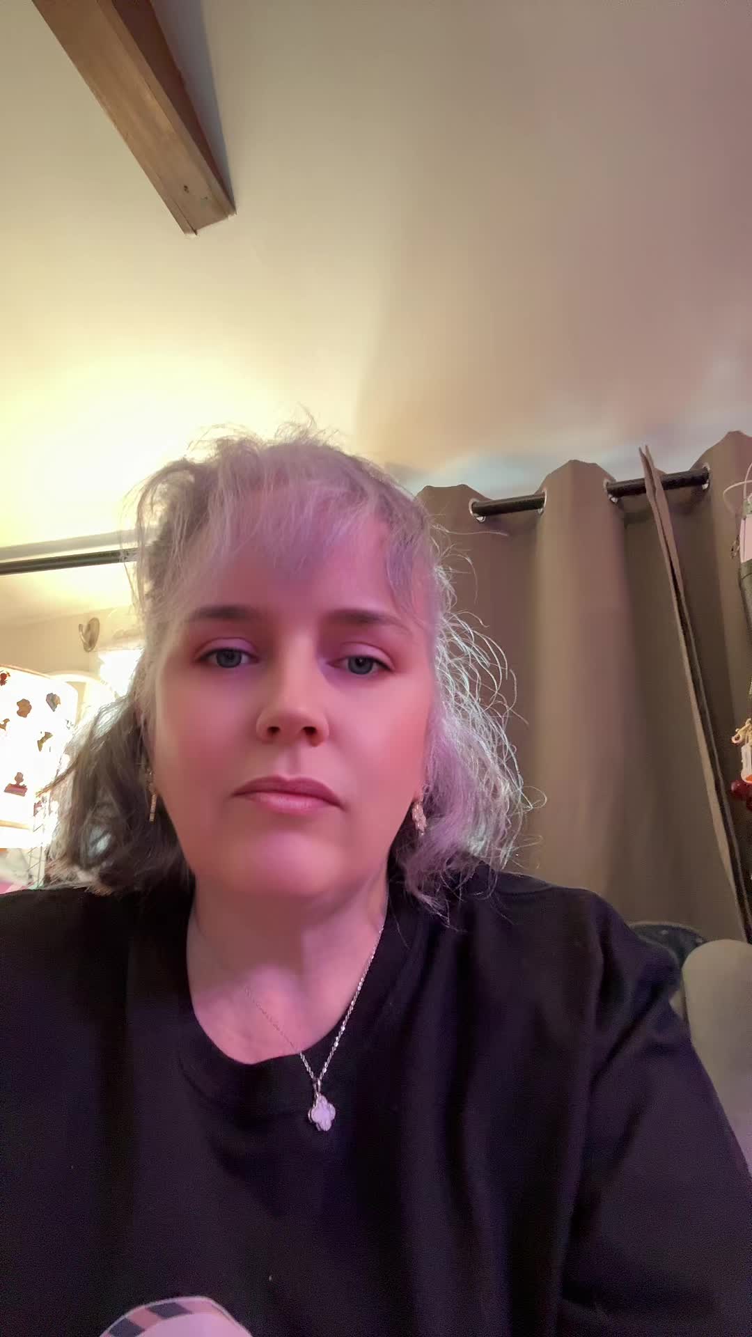 @Julie ❌