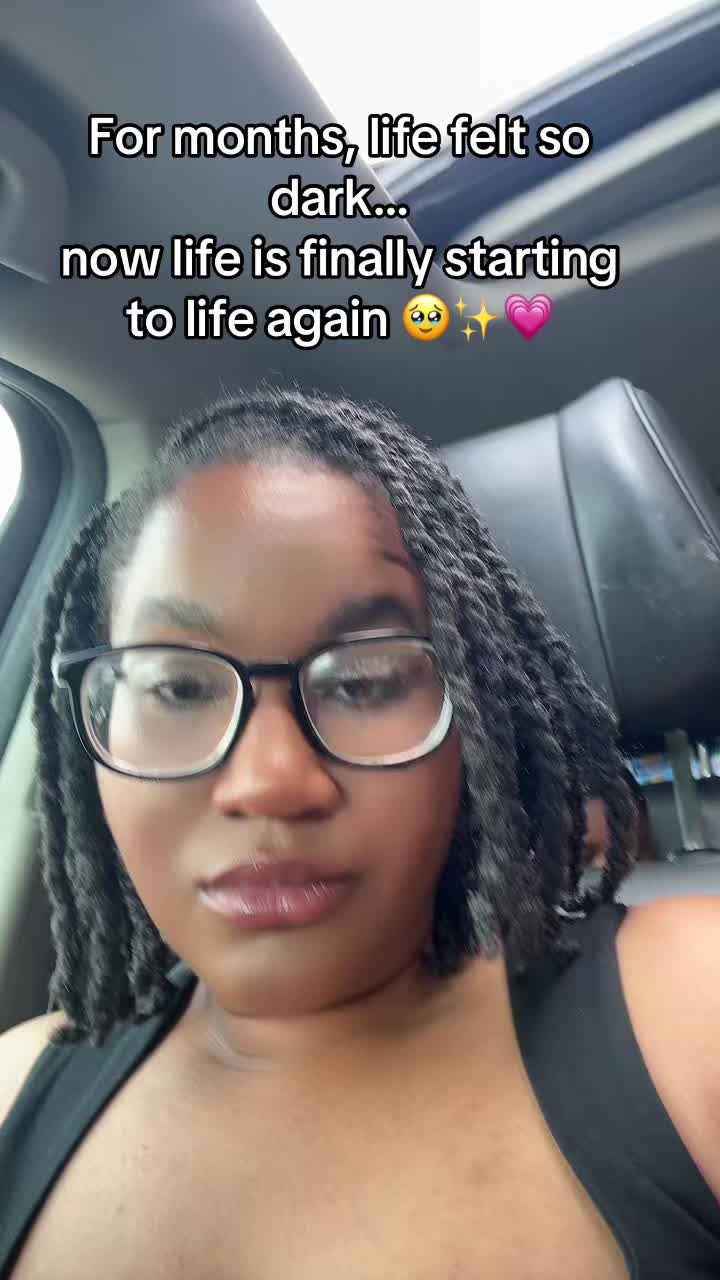 @Tiahna💫