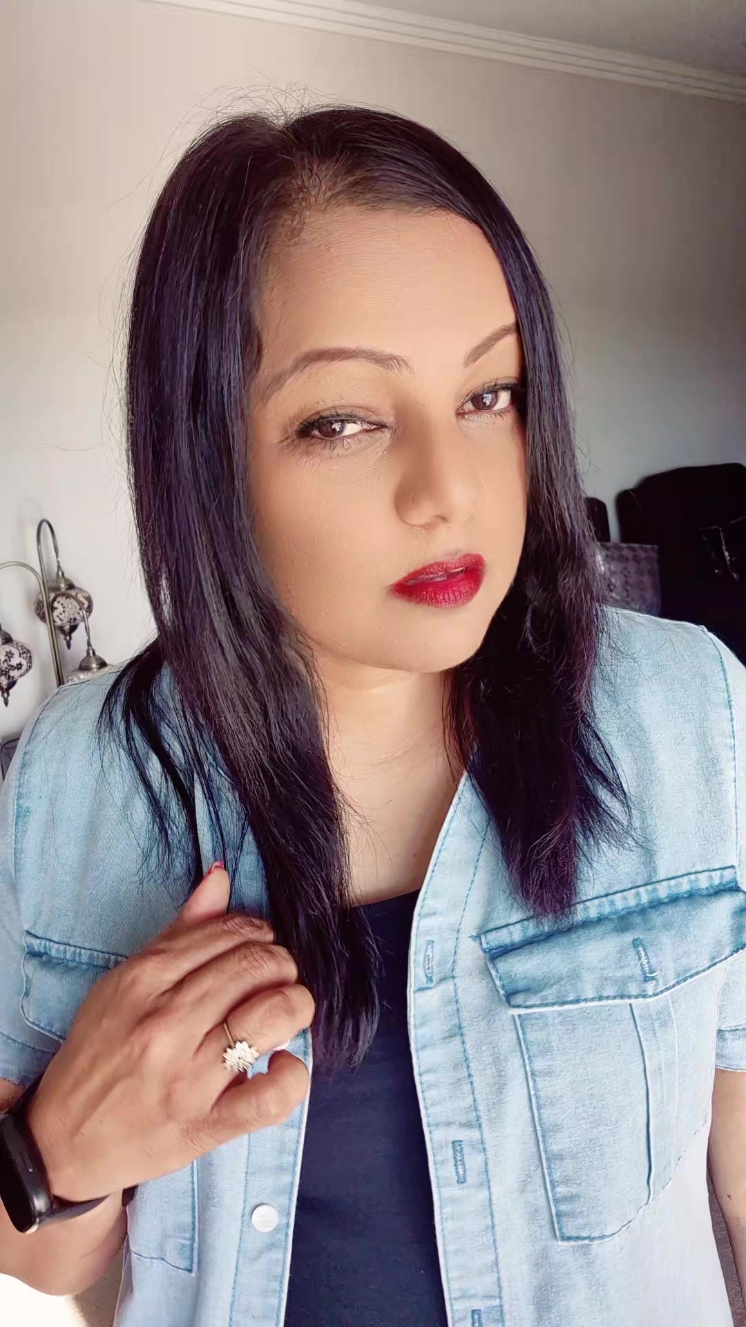 @♥️shadhna singh♥️