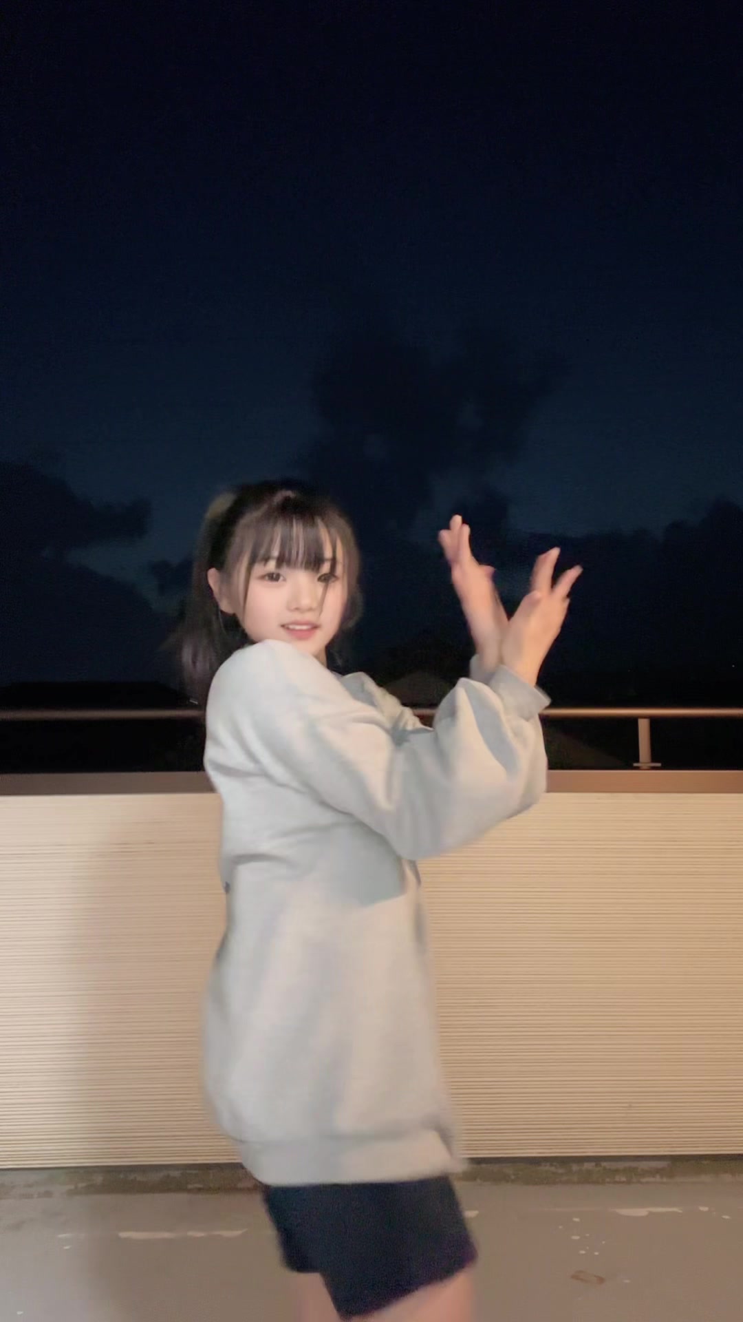 @めい.