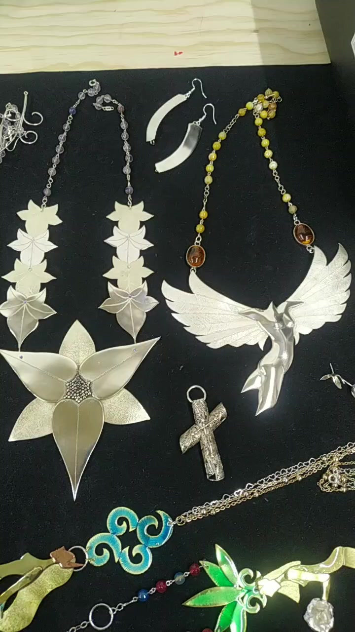 @Detalle Femenino