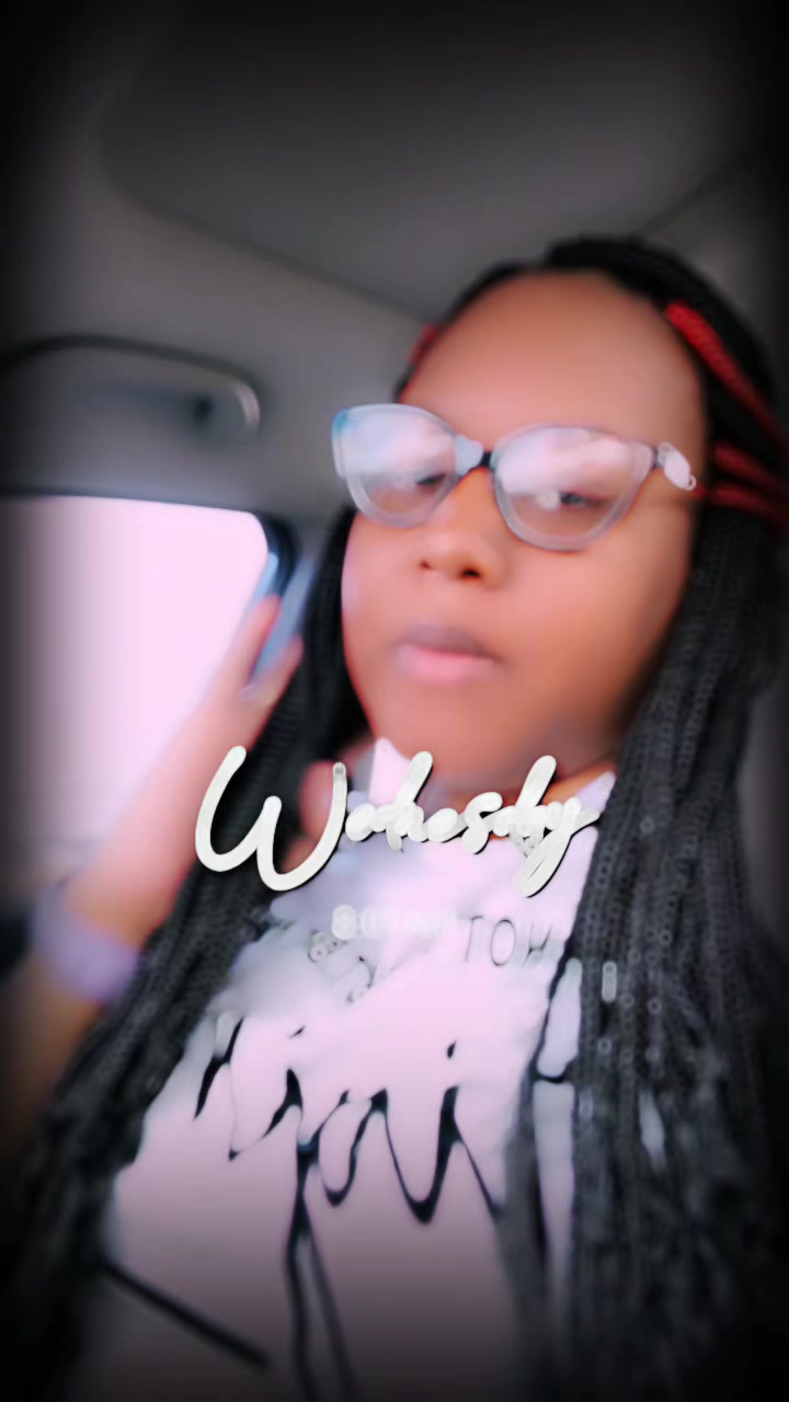 @Keepingupwitheryca