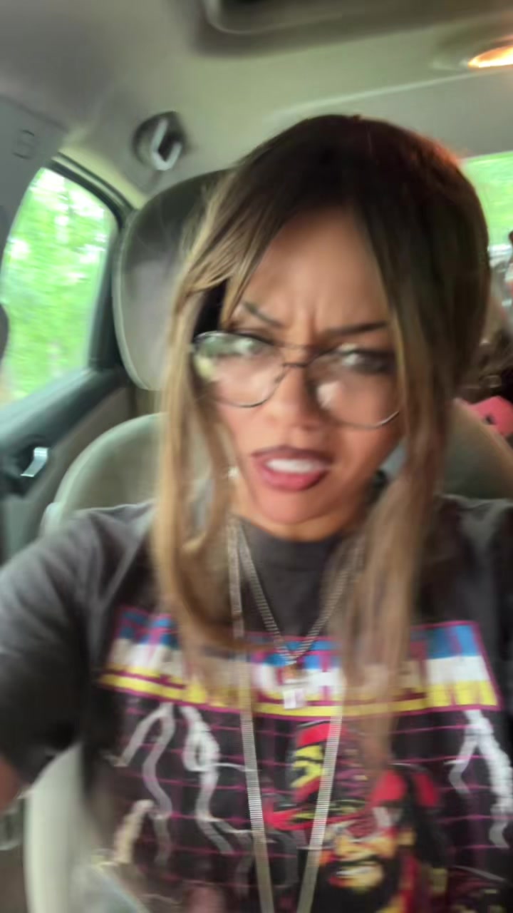 @VexxedLexxy