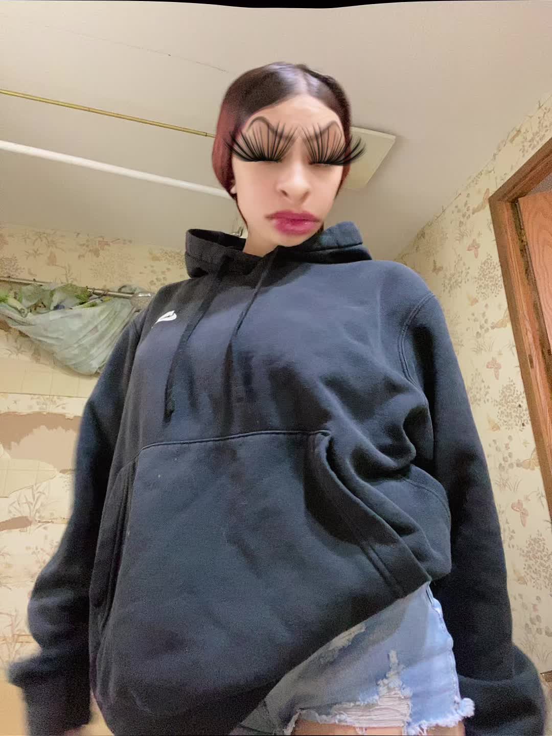 @TuFresita_🍓🐰🦊