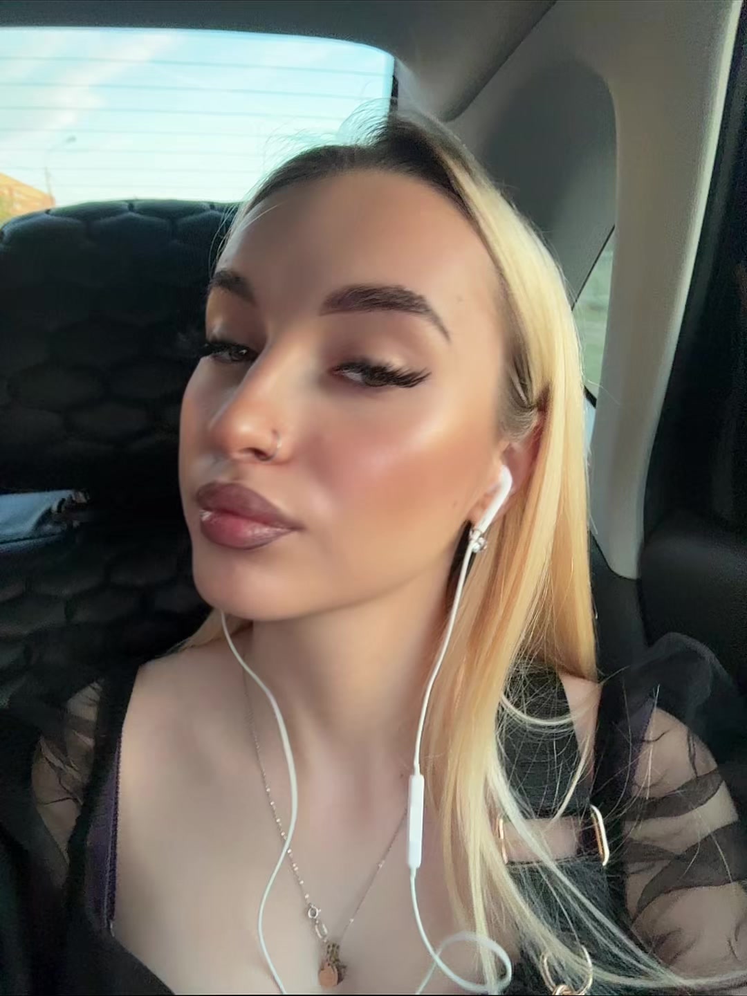 @𝐢𝐫𝐢𝐬𝐡𝐤𝐚_😻🐆