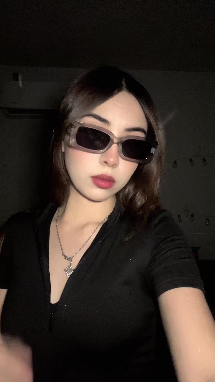 @️Liz Carrillo