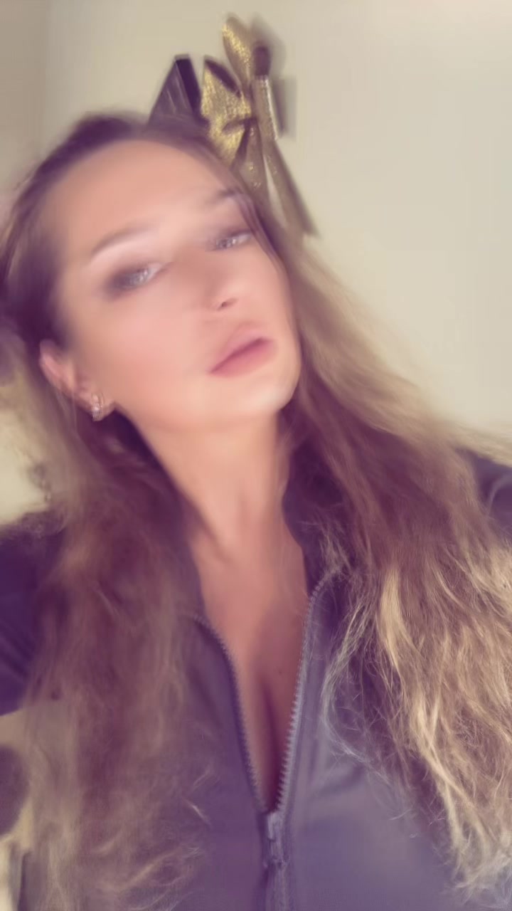 @ItsJasminka