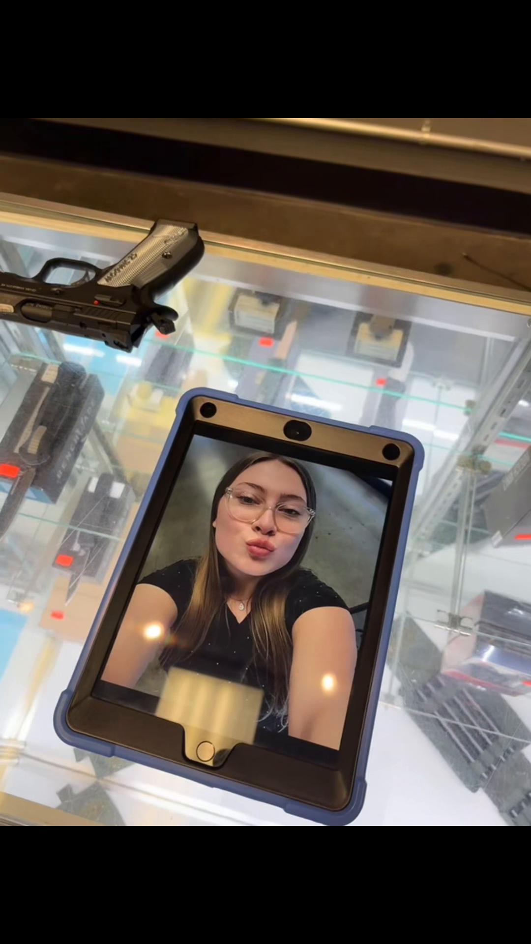 @ciavva