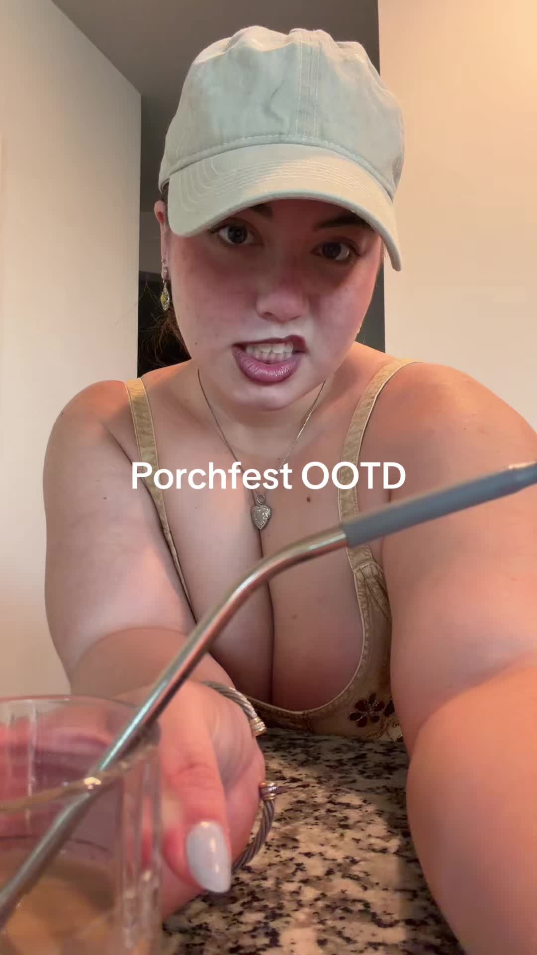 @Mariella