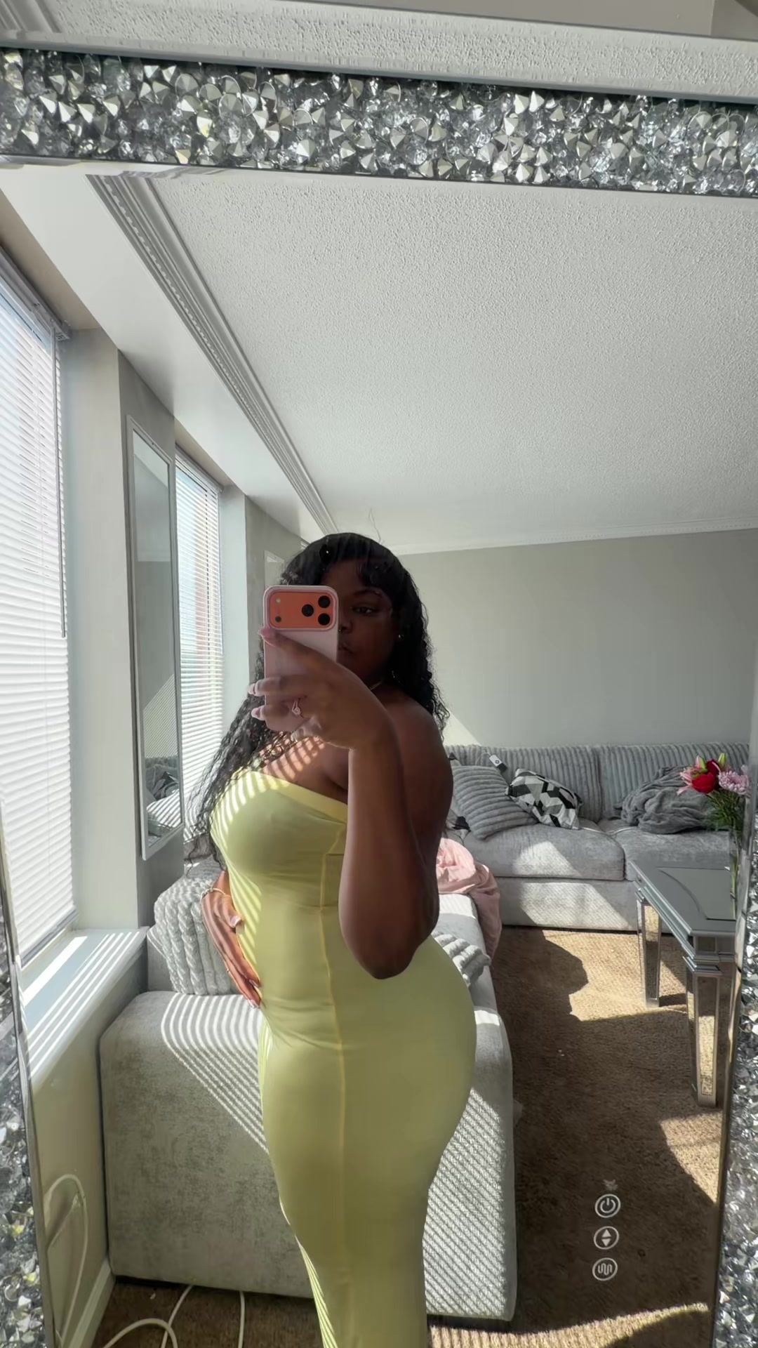 @motionmizz_