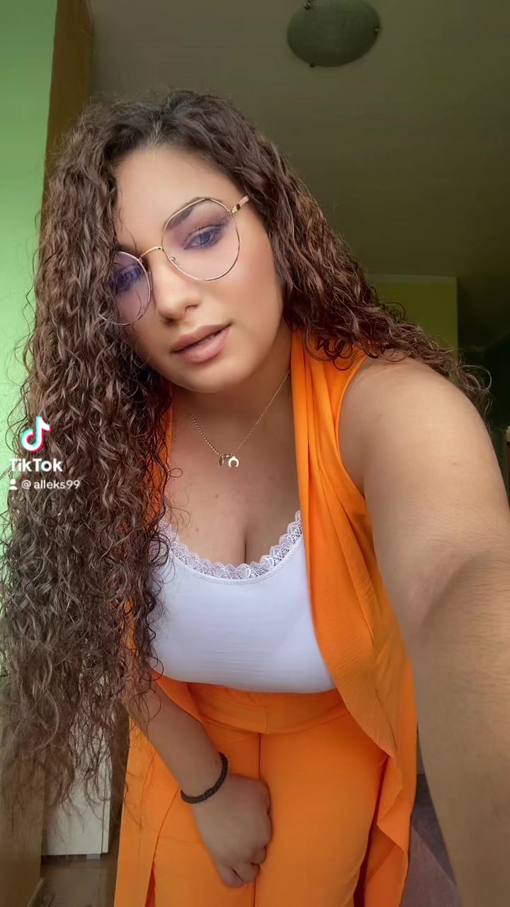 @Aleks.vibe