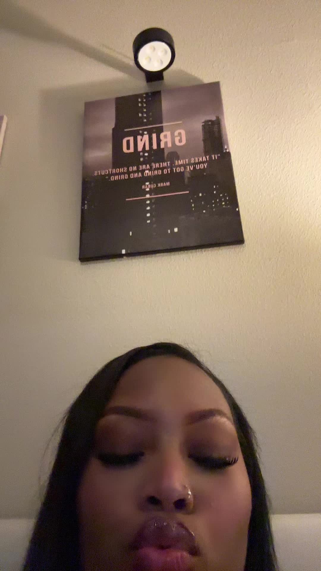 @Shesosavyy