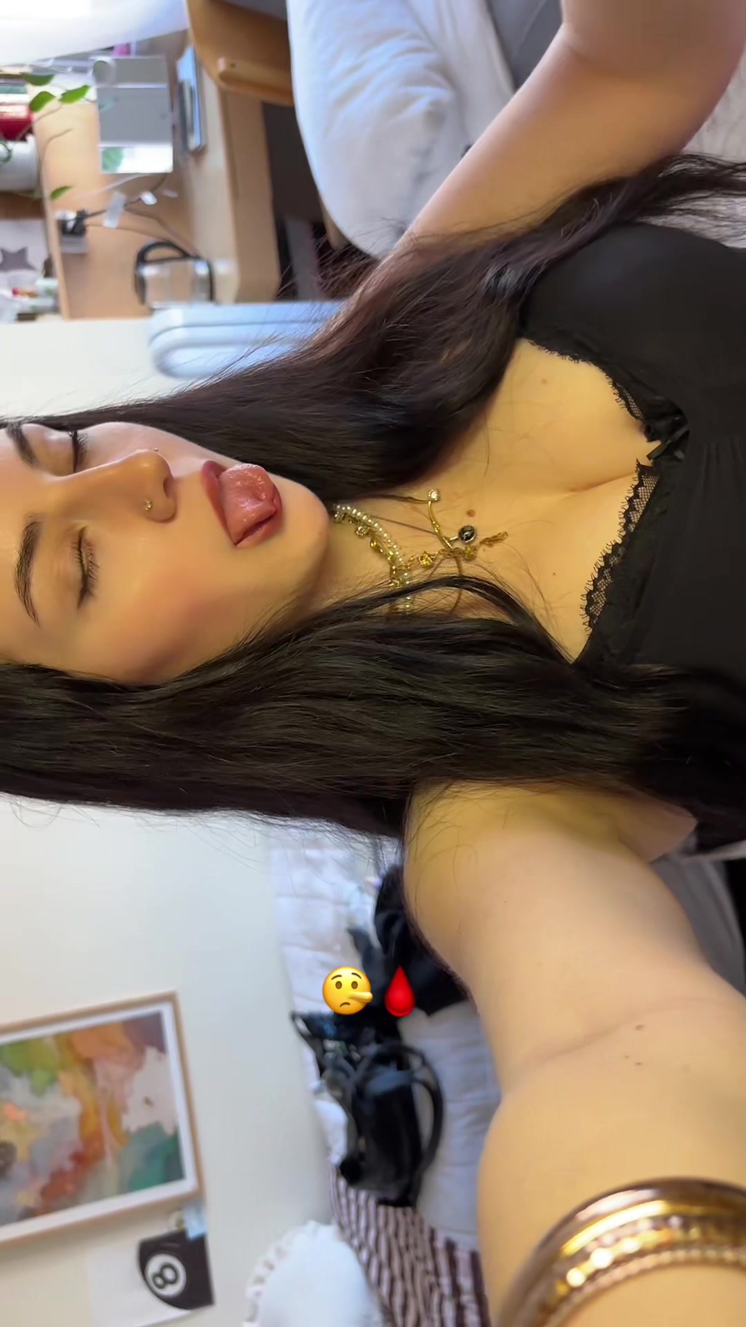 @v3ggieSnacks