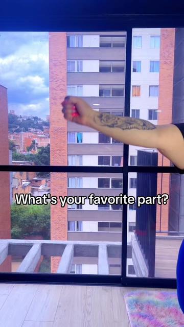 @lola