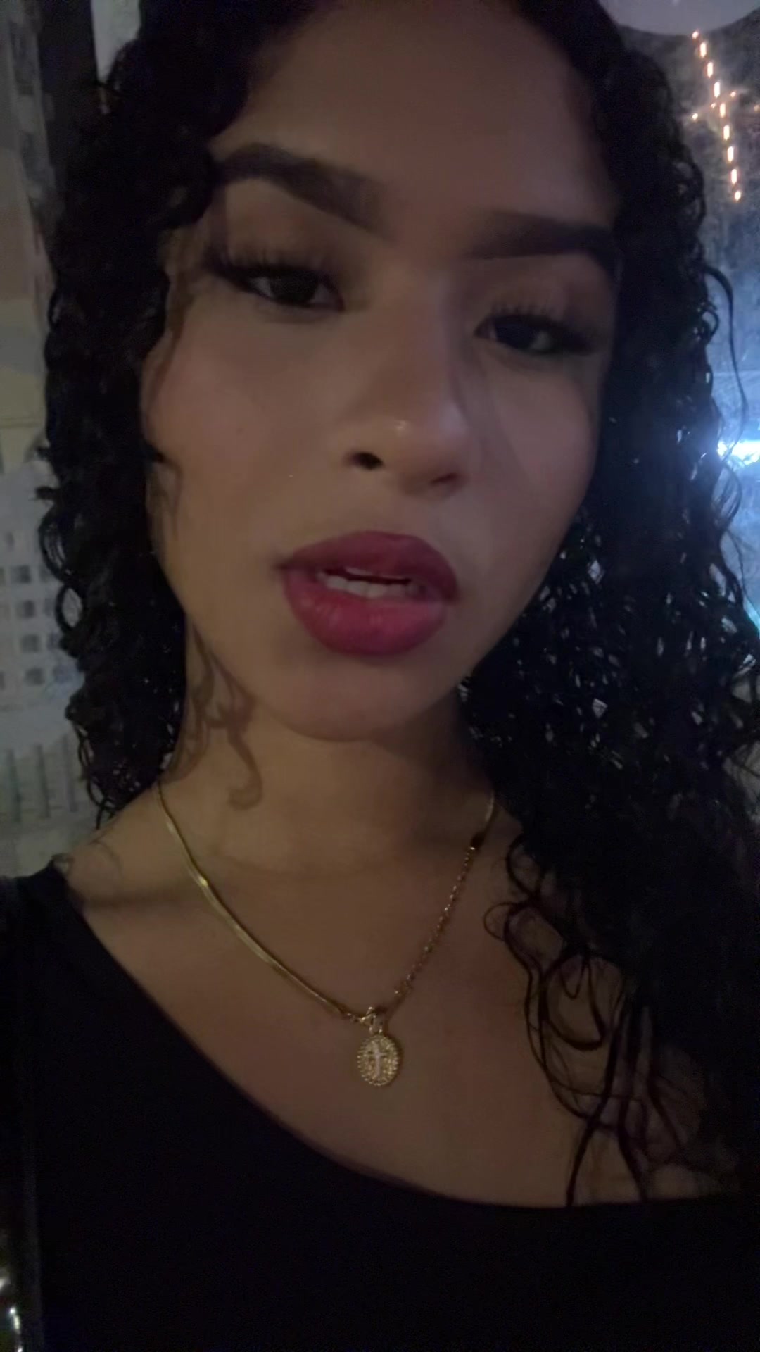 @Zurelys