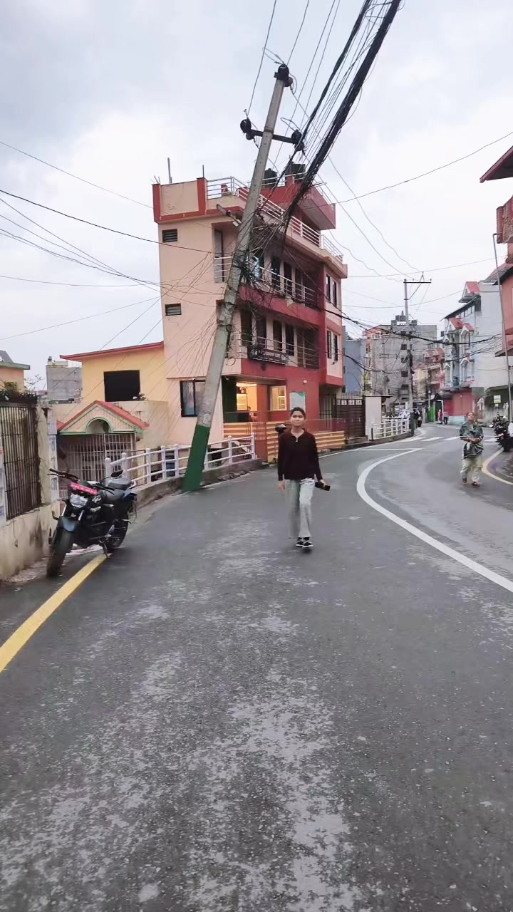 @गरिमा खड्का