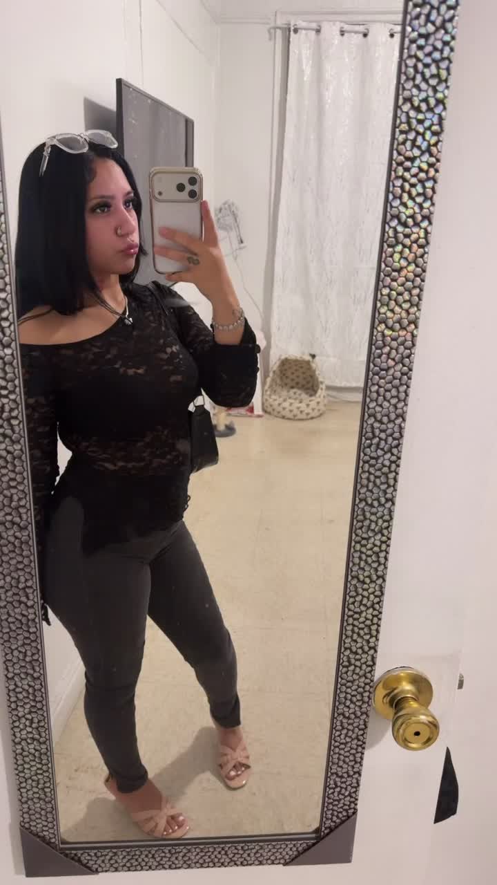 @keepupwithevee