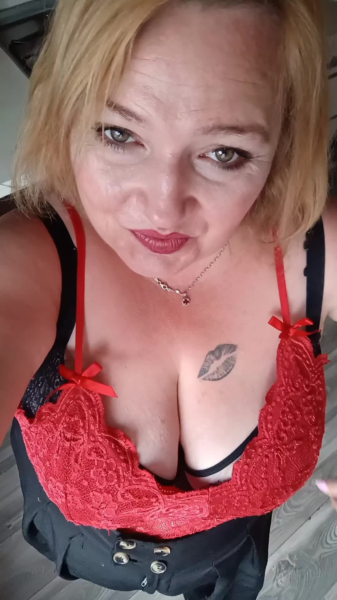 @justyna