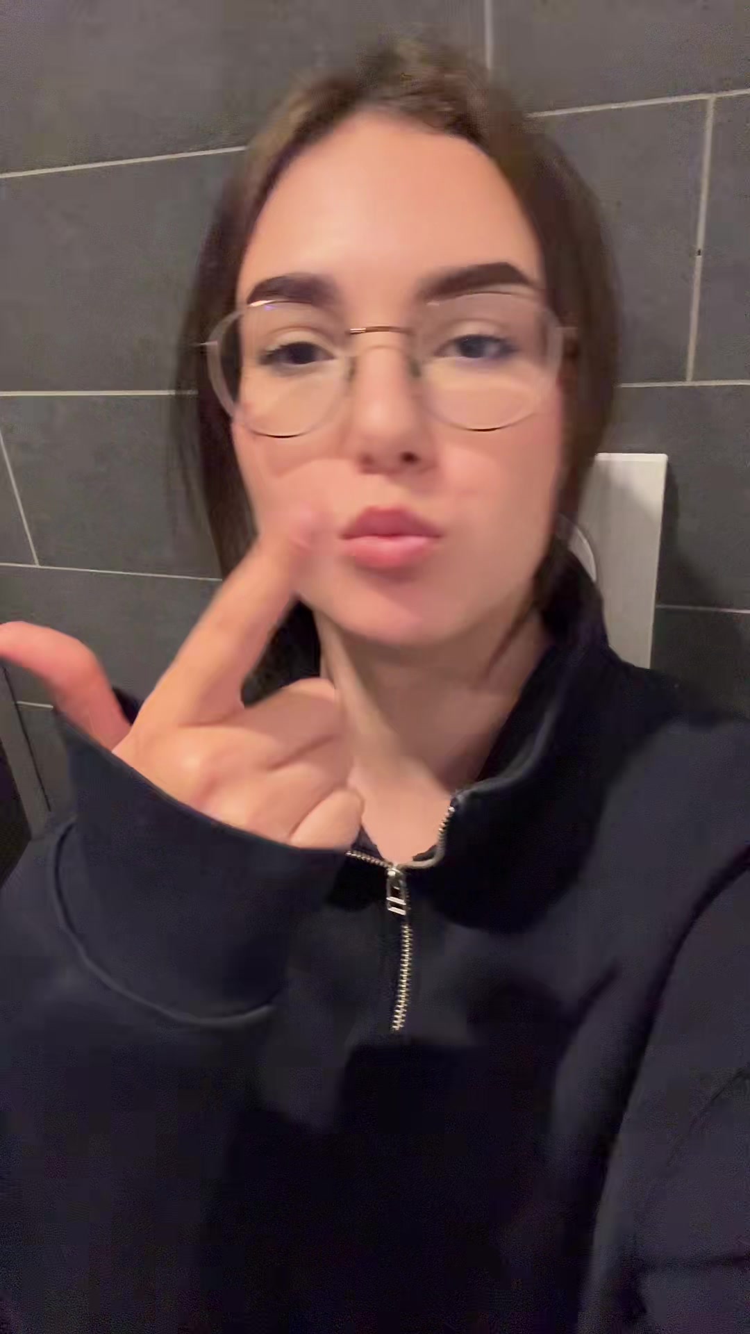 @резова