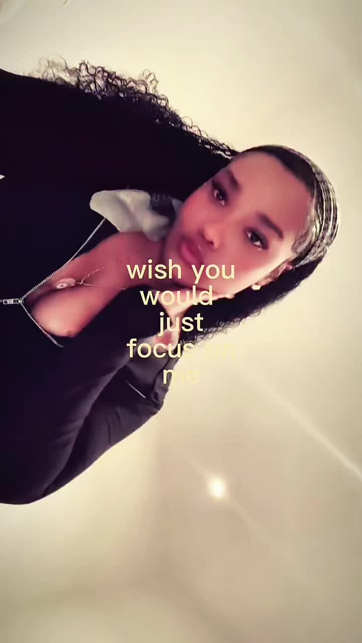 @Uni 💫