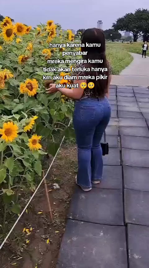 @AniBohay4