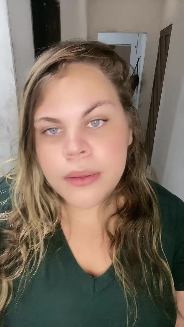 @Babi Nunes***