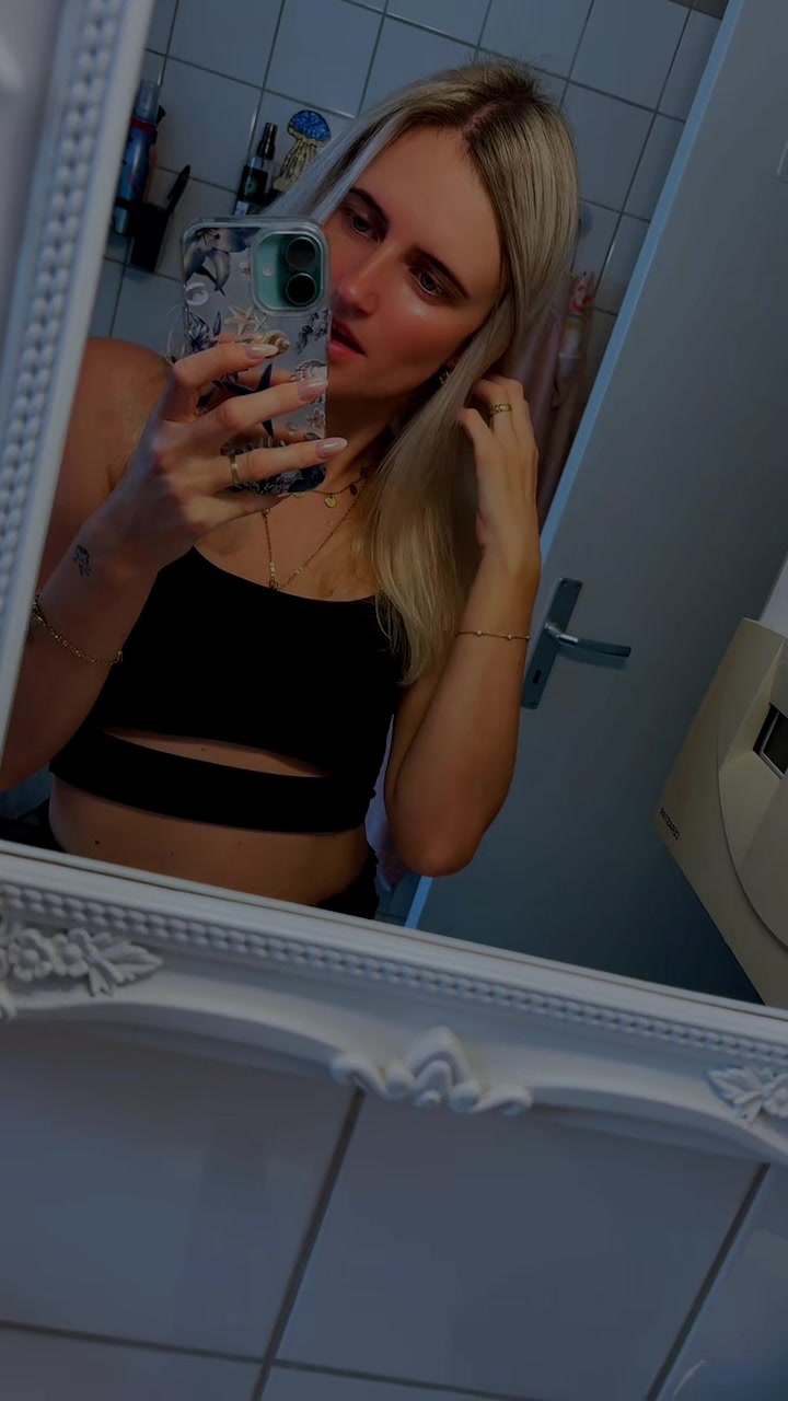 @nadineeee_