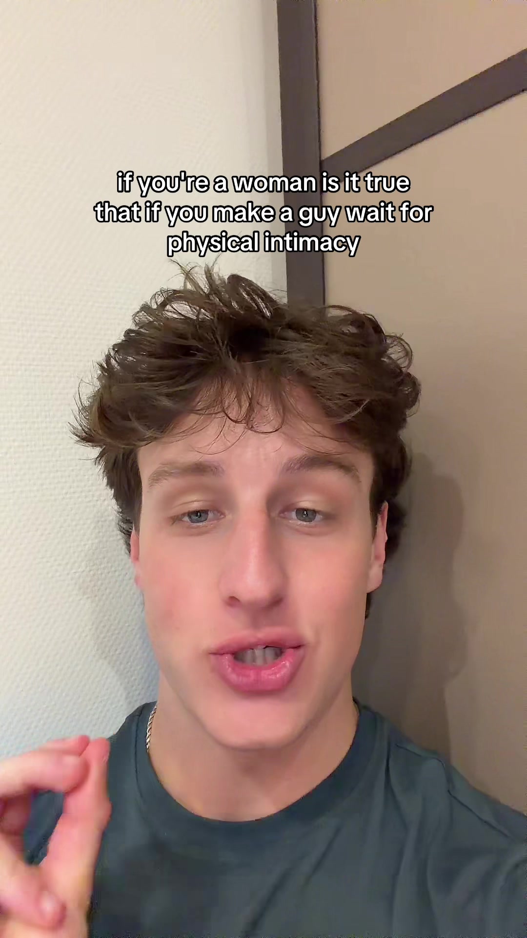 @julionomartello