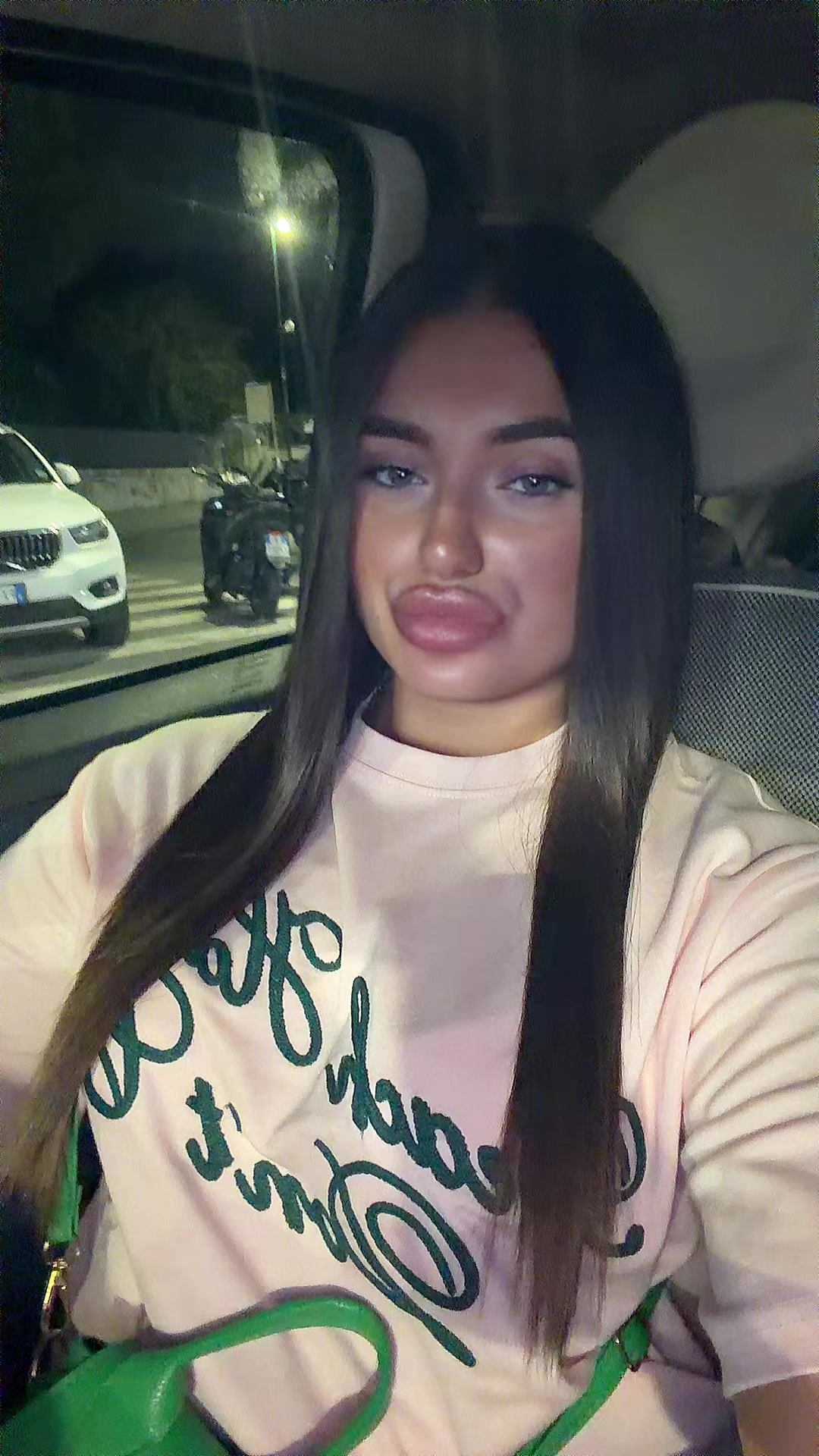 @MMM