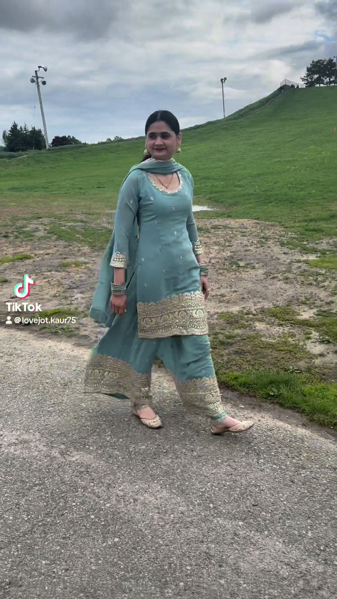 @Lovejot Kaur