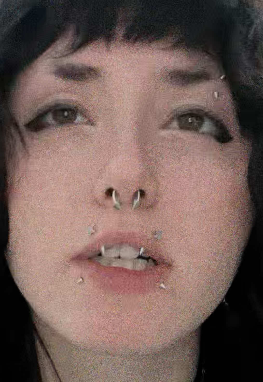 @𑣲⋆[ˈl&aelig;nd.maɪn]⪩ ⪨ ꠹