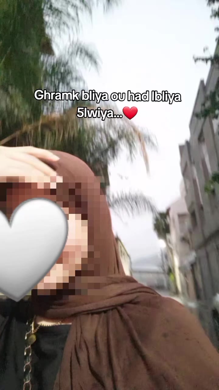 @️
