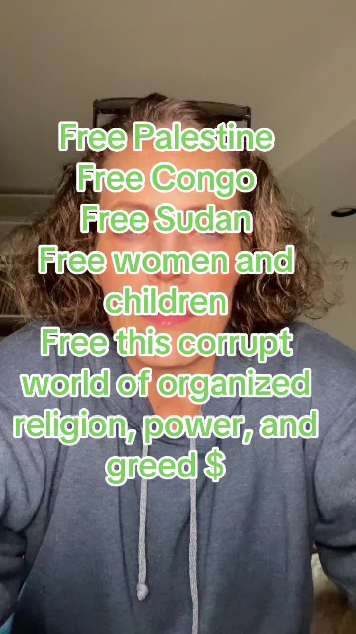 @HolaAmy