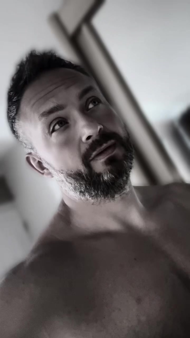 @DAVIDENKO 🇵🇱🇬🇧