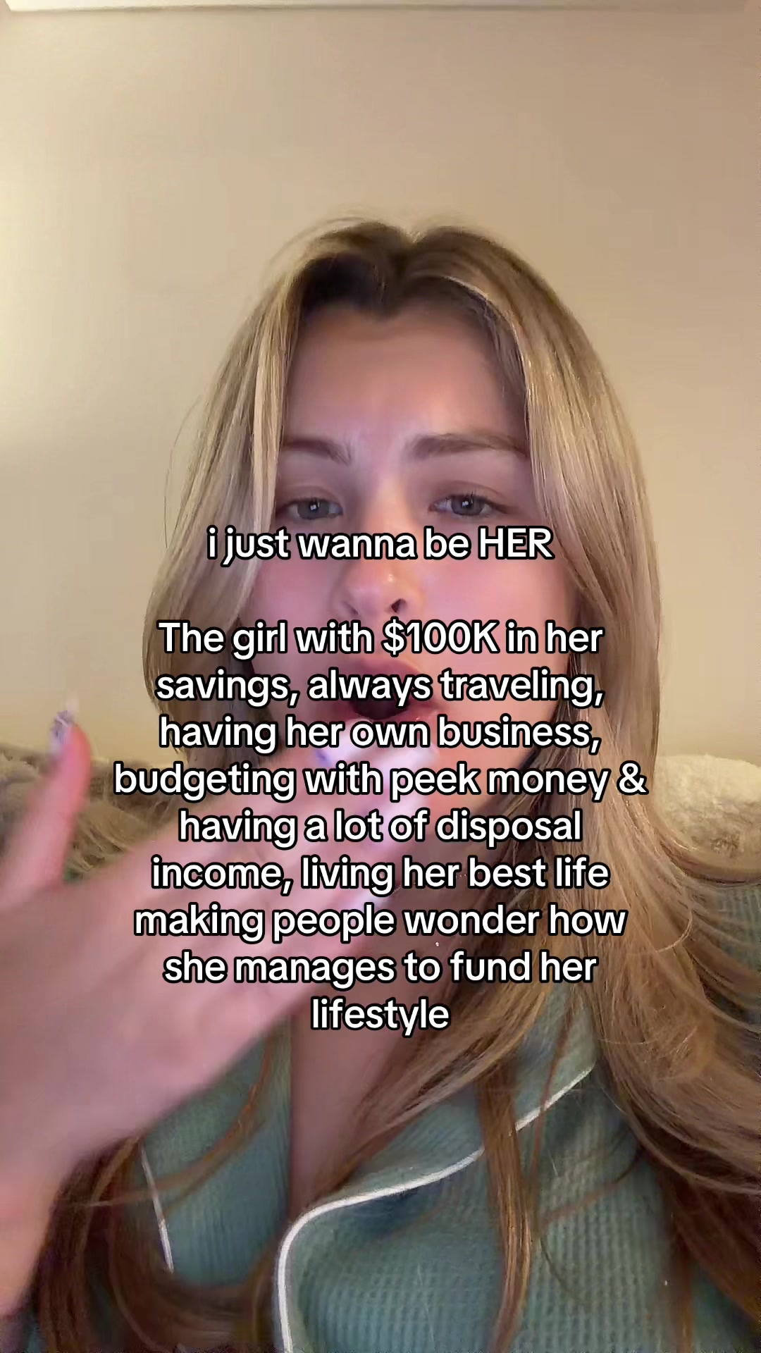 @chloe