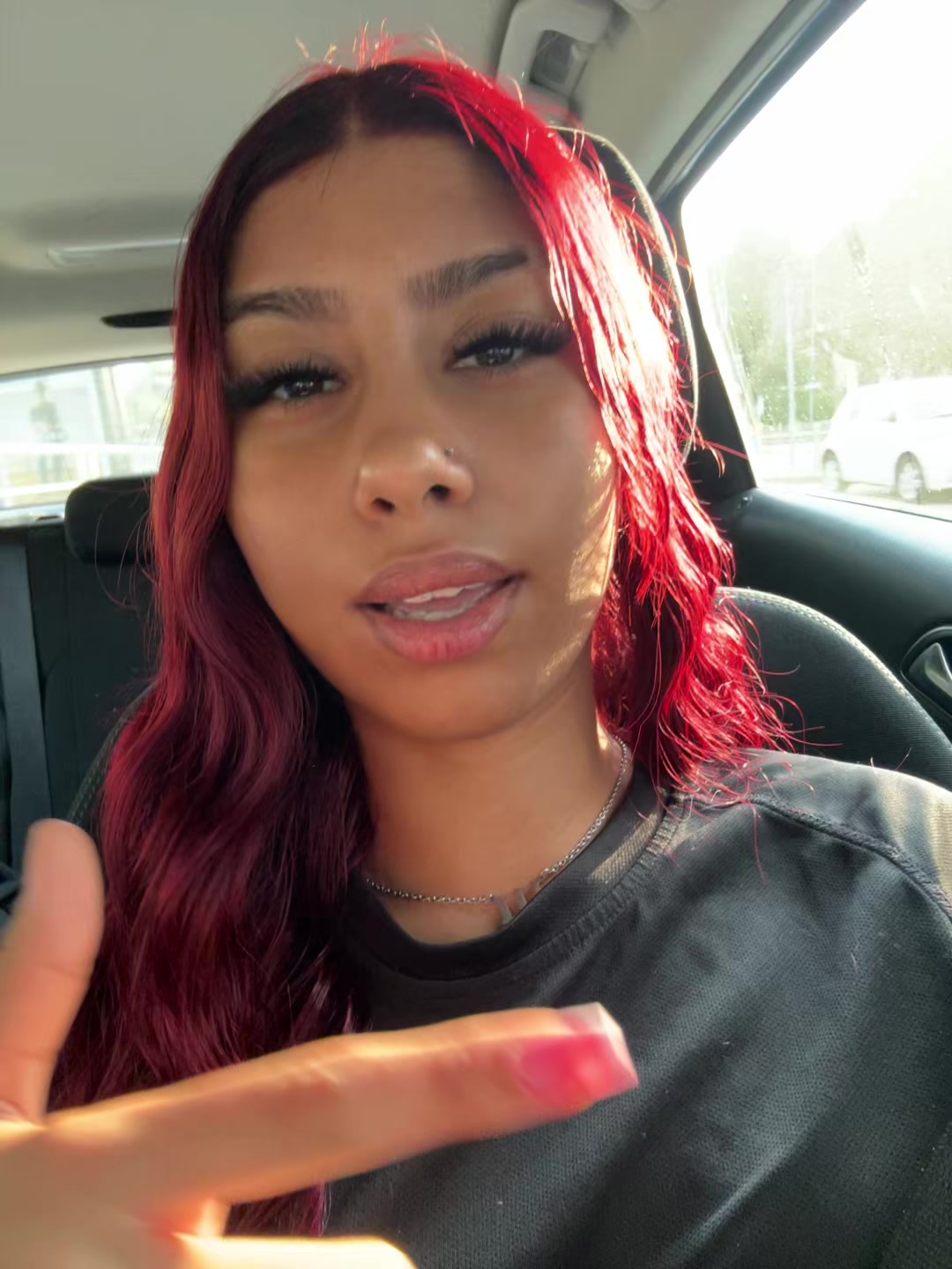 @👹