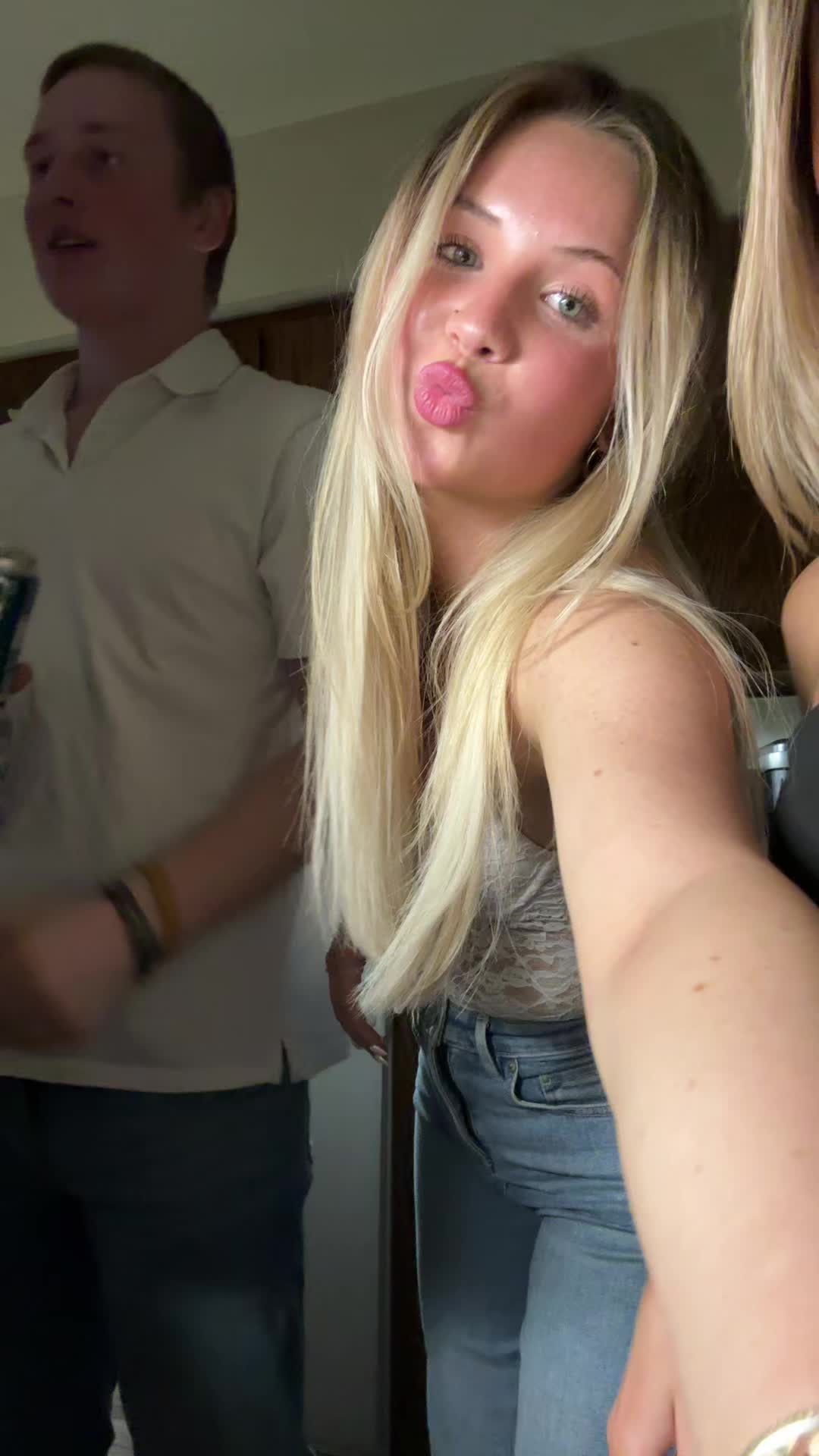@alison😽