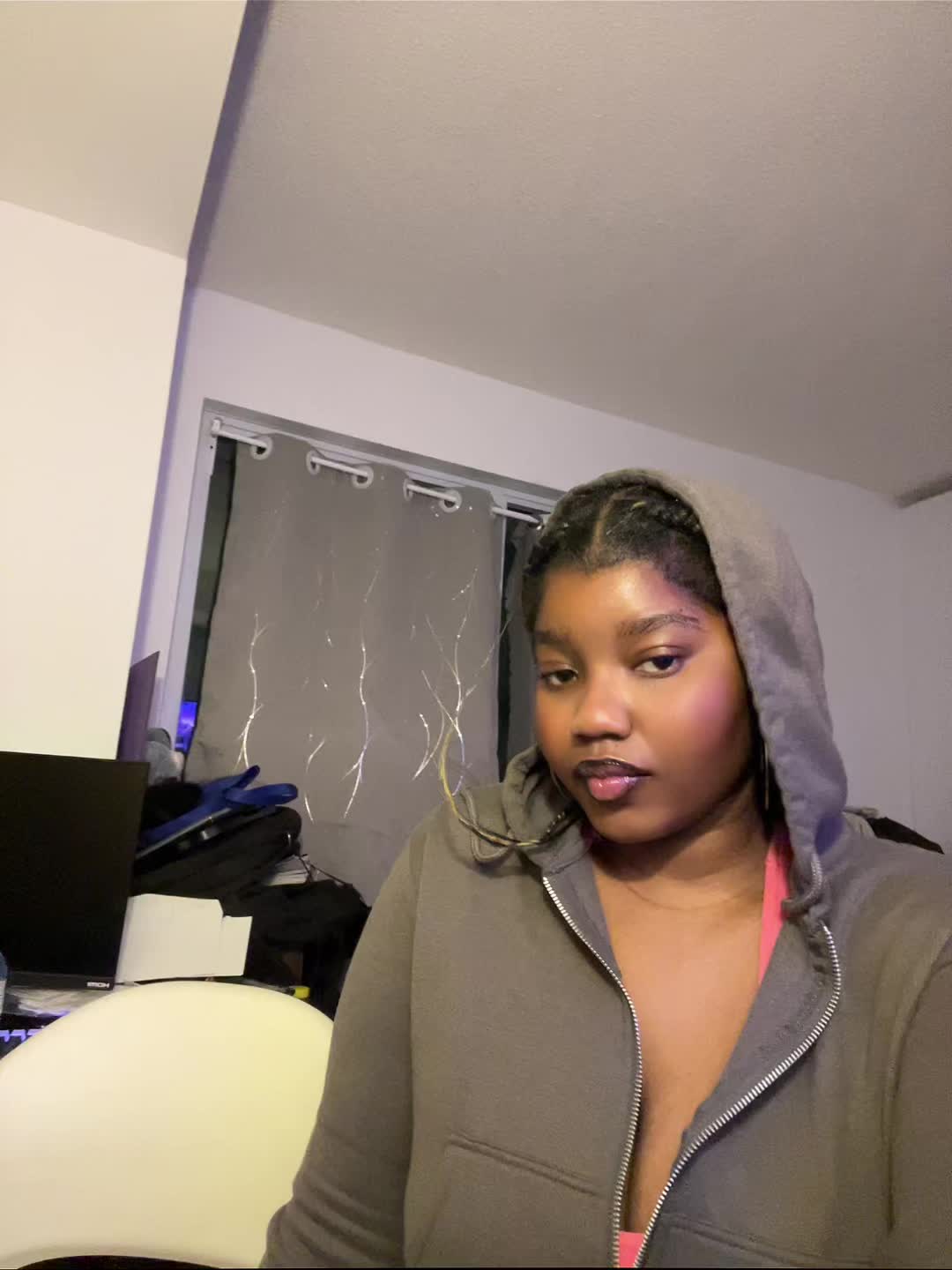 @tawaayiku