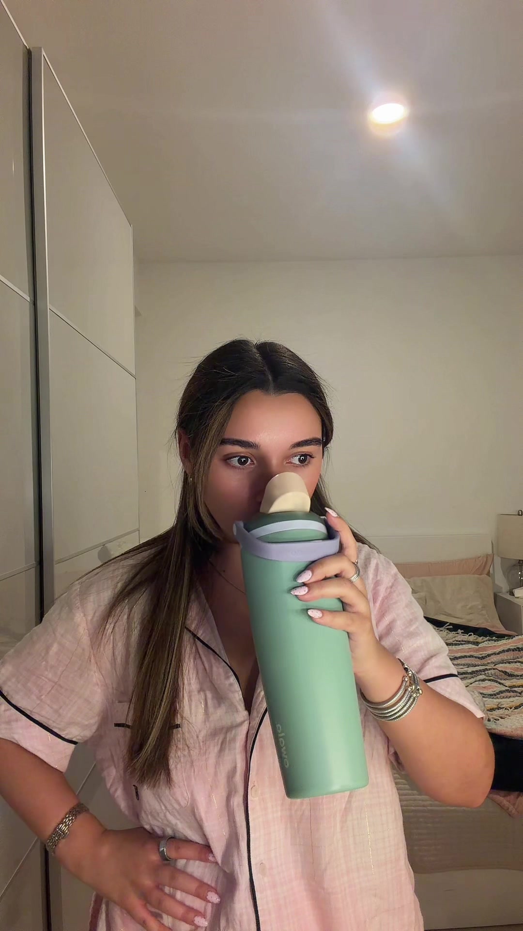 @Alessandra Ros