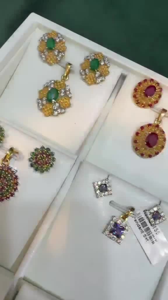 @Regal Jewels Chicago