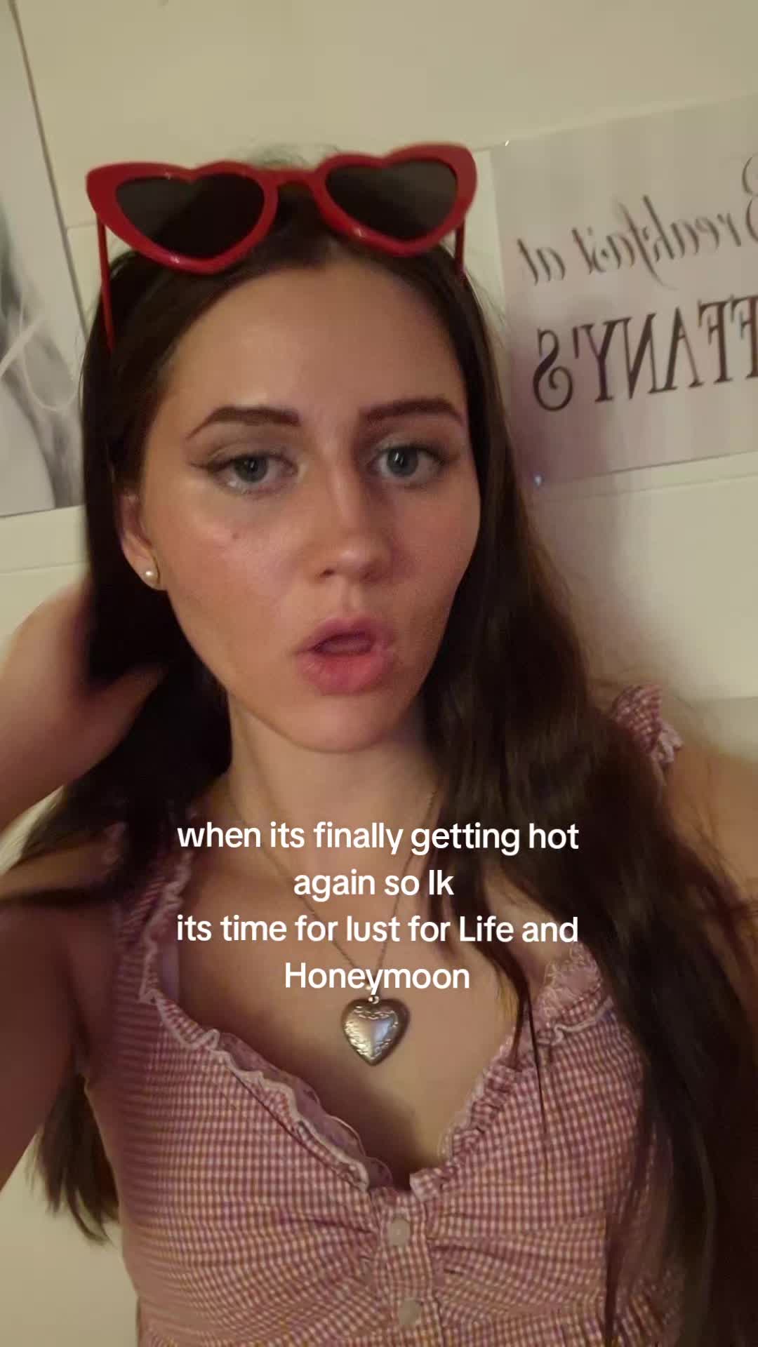 @Pinkish_pomegranate🩷🧁