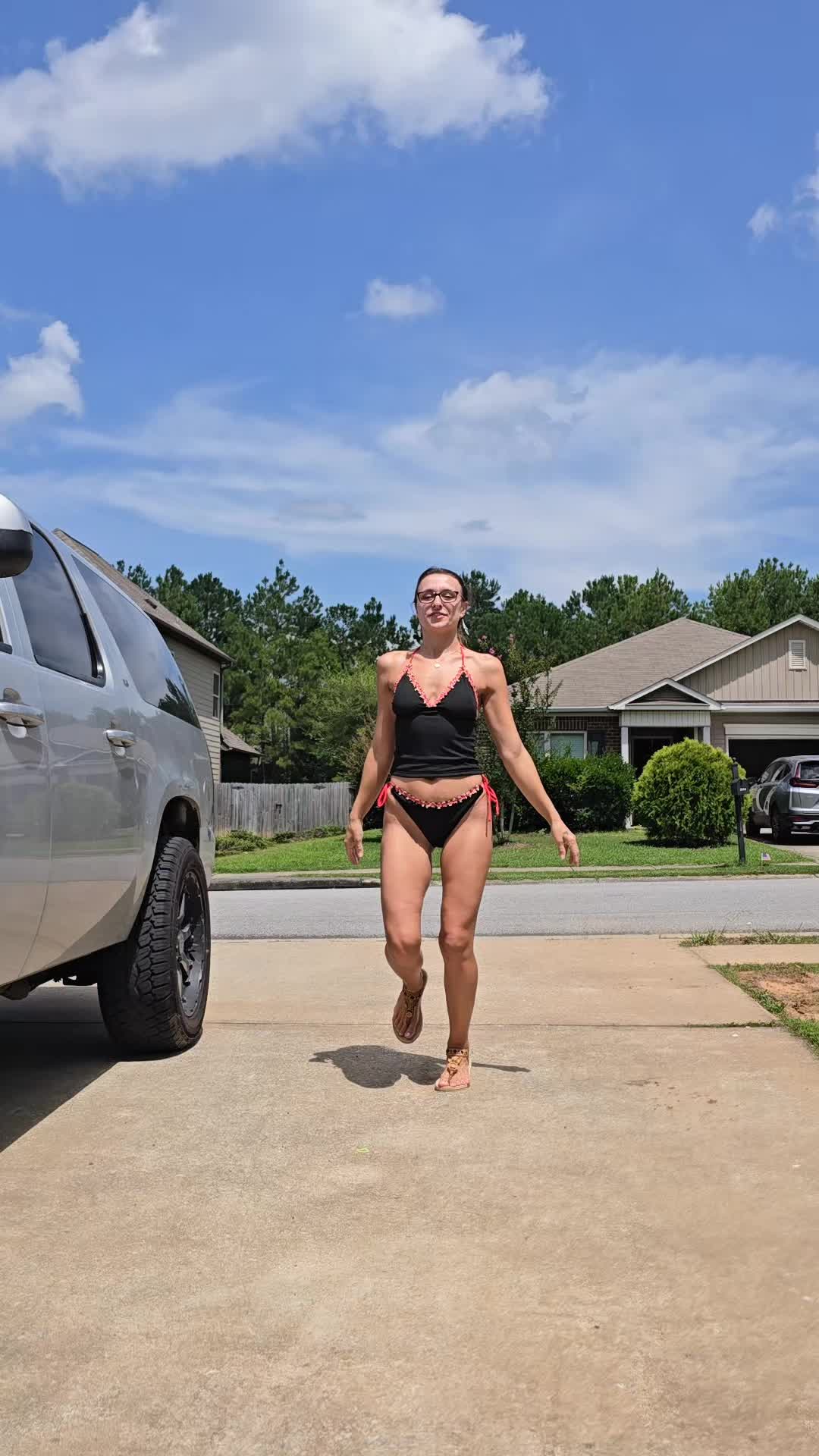 @Bikini mom!