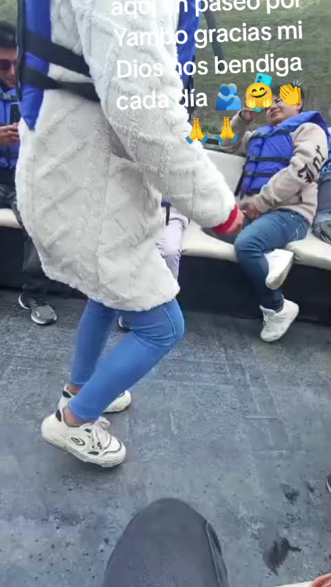 @Elena Cayo